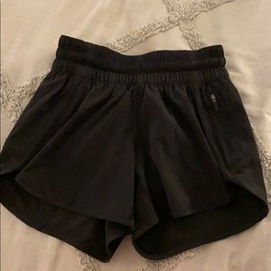 Lululemon Tracker Short V